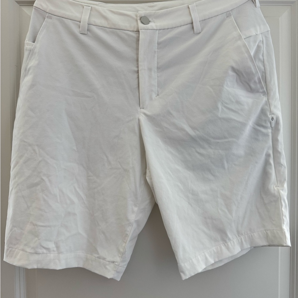 Lululemon Men’s Shorts | White